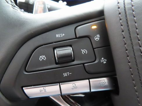 Used 2023 Cadillac Escalade V image 15