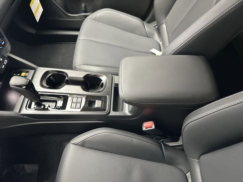 New 2026 Subaru Outback Limited image 40