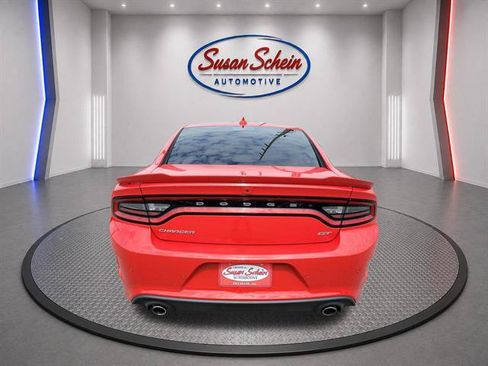 Used 2022 Dodge Charger GT RWD image 6
