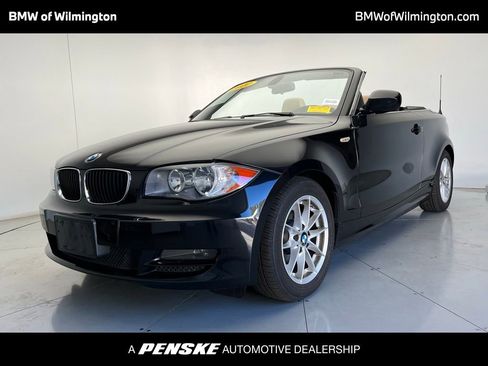 Used 2010 BMW 128i Convertible image 1