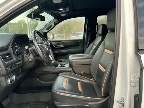 Used 2021 GMC Yukon XL AT4 w/ AT4 Premium Package image 16