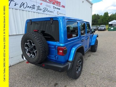 Used 2023 Jeep Wrangler Unlimited Rubicon w/ Steel Bumper Group AWD/4WD image 13