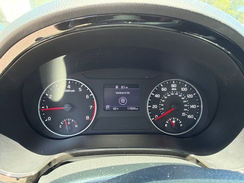 Certified 2023 Kia Seltos S w/ Navigation Package FWD image 11