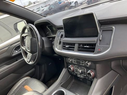 Used 2021 GMC Yukon AT4 w/ AT4 Premium Plus Package image 11