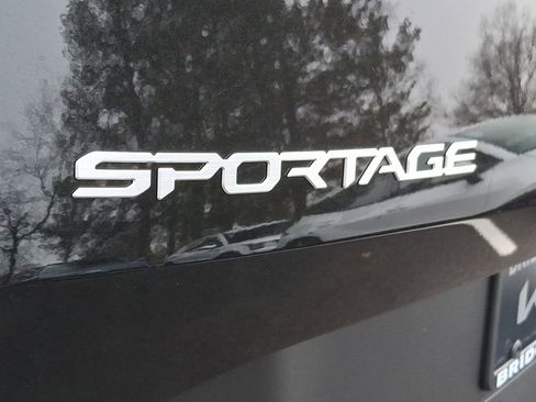 New 2026 Kia Sportage S image 14