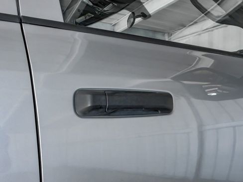 Used 2024 RAM 3500 Tradesman w/ Chrome Appearance Group image 42