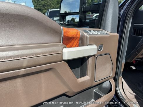 Used 2022 Ford F350 King Ranch w/ King Ranch Ultimate Package AWD/4WD image 12