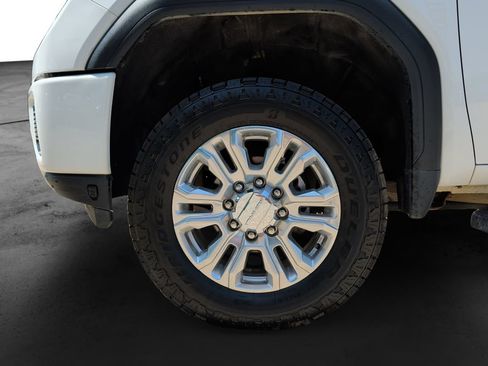 Used 2021 GMC Sierra 3500 Denali AWD/4WD image 9