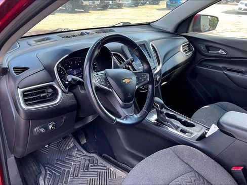Used 2022 Chevrolet Equinox LT image 10