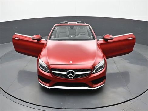 Used 2018 Mercedes-Benz C 300 Cabriolet image 26