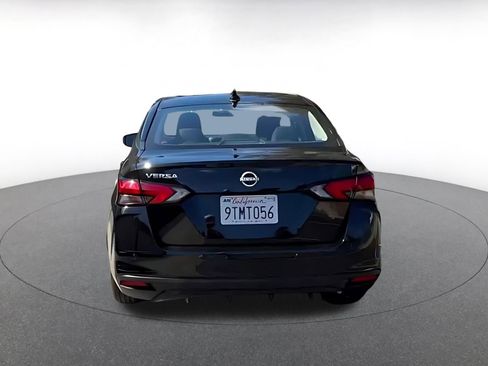 Used 2025 Nissan Versa SV FWD image 12