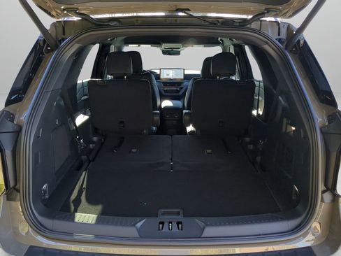 New 2026 Ford Explorer ST-Line w/ ST-Line Street Pack image 41