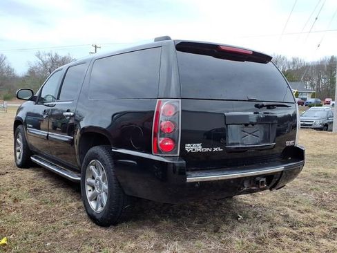 Used 2008 GMC Yukon XL Denali image 8