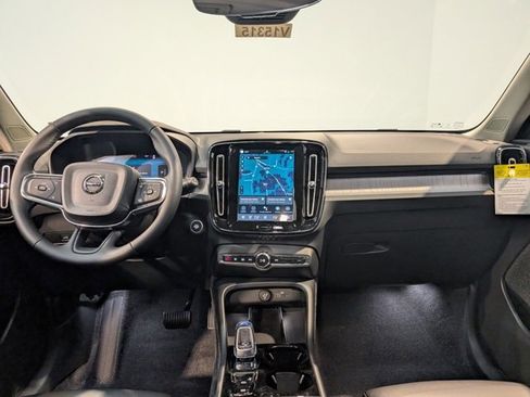 New 2026 Volvo XC40 B5 Plus w/ Protection Package Premier image 13