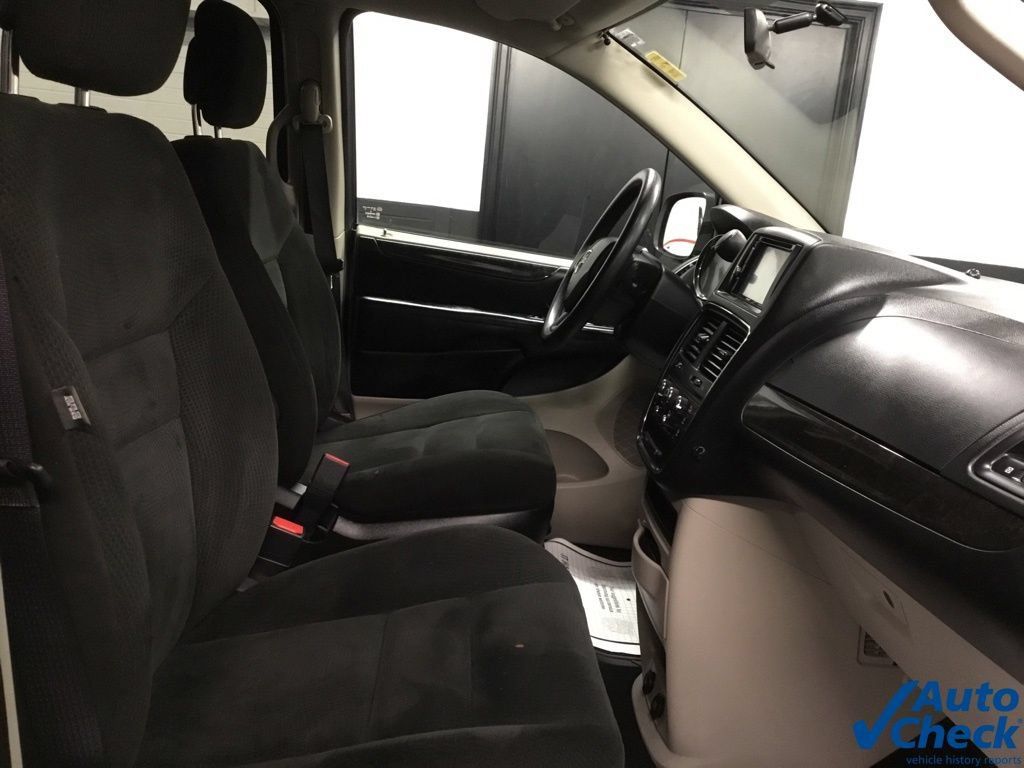Used 2015 Dodge Grand Caravan SE w/ Quick Order Package 29E SE FWD image 33