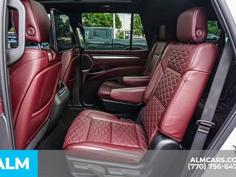 Used 2025 Cadillac Escalade Sport w/ Touring Package AWD/4WD image 24