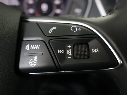 Used 2018 Audi Q5 2.0T Premium Plus w/ Premium Plus Package image 33