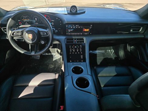 Used 2020 Porsche Taycan Turbo S image 20