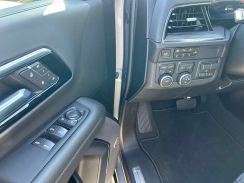 New 2026 Chevrolet Tahoe Z71 w/ Comfort Package AWD/4WD image 11