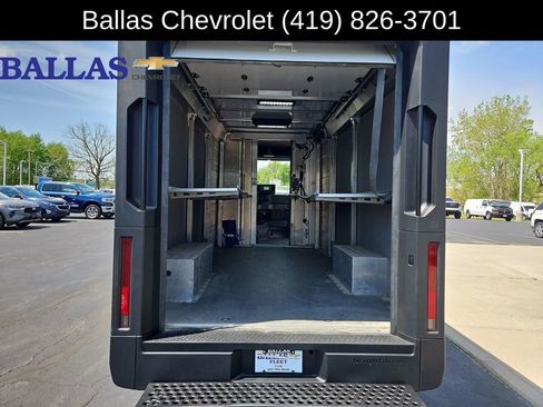 Used 2024 Chevrolet Brightdrop 600 AWD/4WD image 24