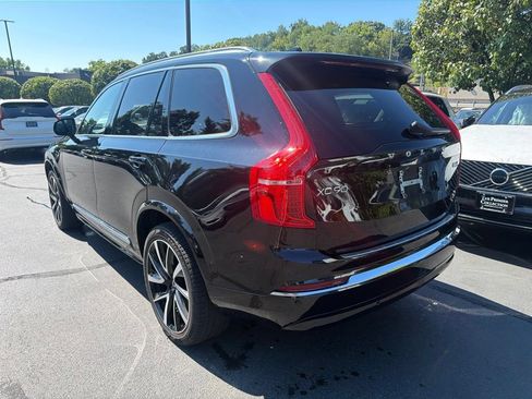 Used 2024 Volvo XC90 B6 Ultimate w/ Protection Package Premier AWD/4WD image 2