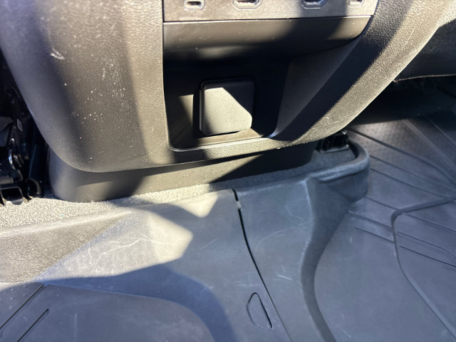 Used 2026 Chevrolet Tahoe High Country AWD/4WD image 18