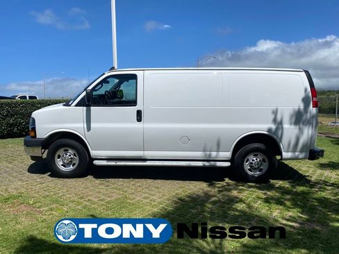 Used 2023 Chevrolet Express 2500 Work Van w/ Driver Convenience Package image 21