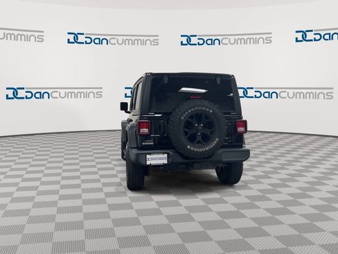 Used 2021 Jeep Wrangler Unlimited Sport AWD/4WD image 7