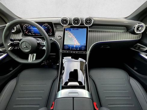 Used 2026 Mercedes-Benz GLC 300 image 7