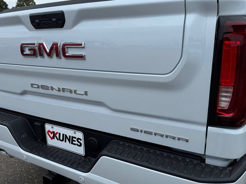 New 2026 GMC Sierra 1500 Denali w/ Technology Package AWD/4WD image 21