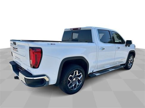 New 2026 GMC Sierra 1500 SLT w/ SLT Premium Plus Package image 8