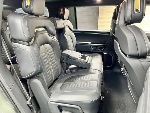 Used 2024 Rivian R1S Launch Edition AWD/4WD image 15