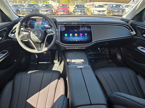 New 2026 Mercedes-Benz E 350 4MATIC Sedan image 20