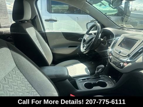 Used 2024 Chevrolet Equinox LT AWD/4WD image 3