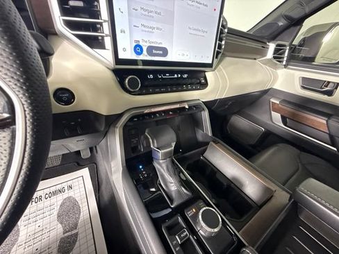 Used 2025 Toyota Sequoia Capstone AWD/4WD image 27