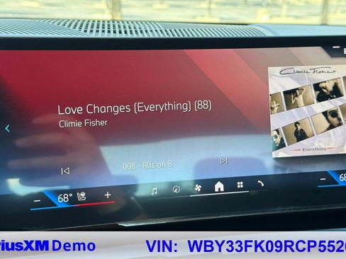 Used 2024 BMW i5 eDrive40i w/ M Sport Package RWD image 38