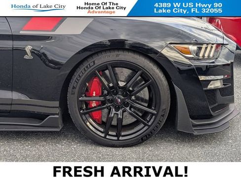 Used 2020 Ford Mustang Shelby GT500 w/ Technology Package image 11