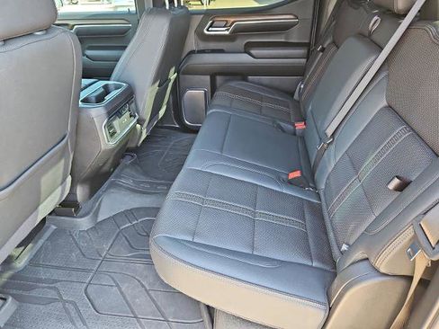 Certified 2024 Chevrolet Silverado 1500 High Country image 23