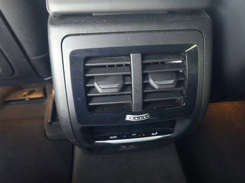 Used 2024 BMW X3 sDrive30i RWD image 16