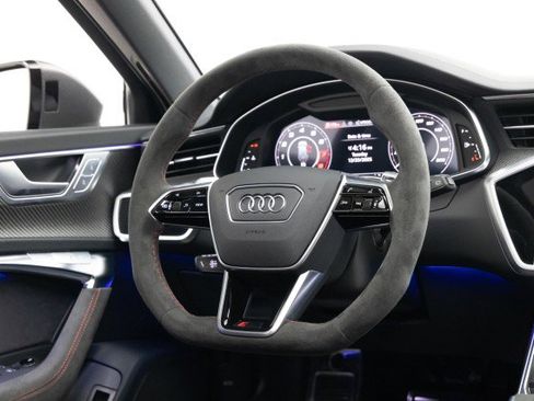 Used 2024 Audi RS 6 performance w/ Matte Carbon Package image 10