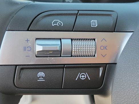 Used 2026 Hyundai Kona SEL Sport FWD image 8