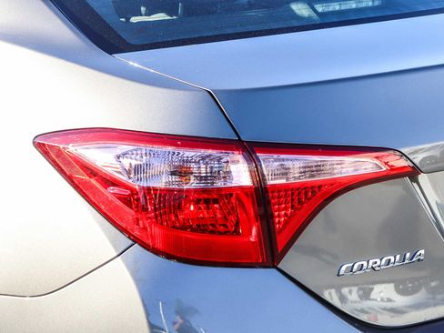 Used 2019 Toyota Corolla LE image 10