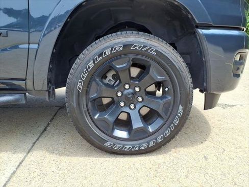 Used 2026 RAM 1500 Big Horn AWD/4WD image 8
