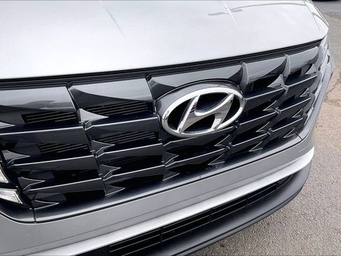 Used 2023 Hyundai Tucson SE image 33