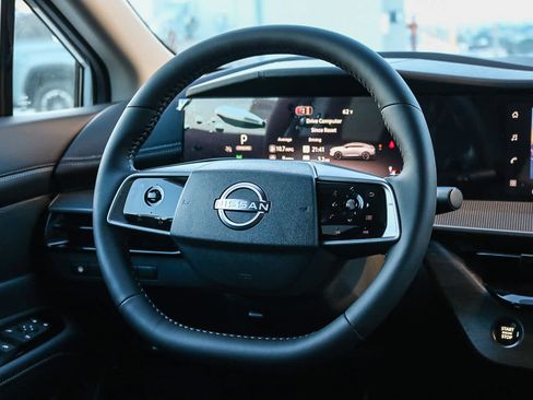 New 2026 Nissan Murano SV AWD/4WD image 17