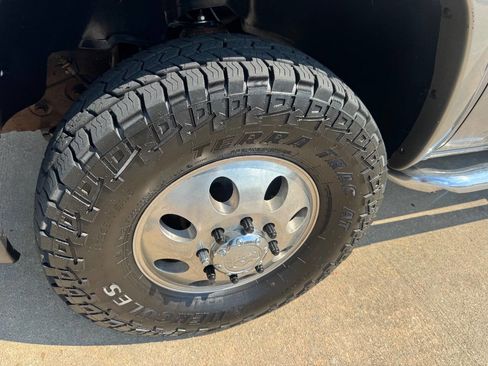 Used 2007 Chevrolet Silverado 3500 LT w/ Heavy-Duty Power Package image 15