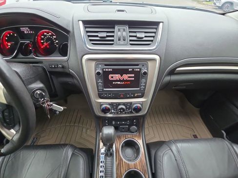 Used 2015 GMC Acadia Denali image 14