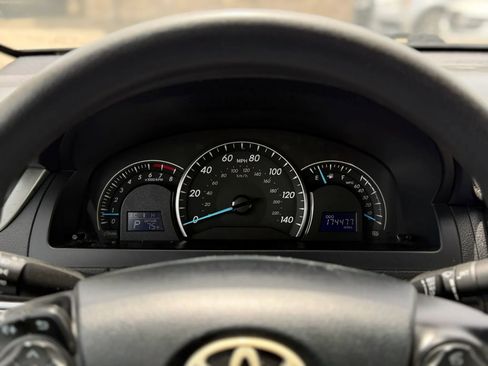 Used 2012 Toyota Camry LE FWD image 24