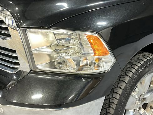 Used 2019 RAM 1500 Big Horn AWD/4WD image 4