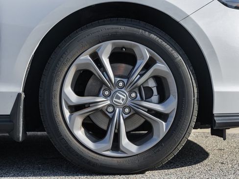 Certified 2024 Honda Accord EX image 14